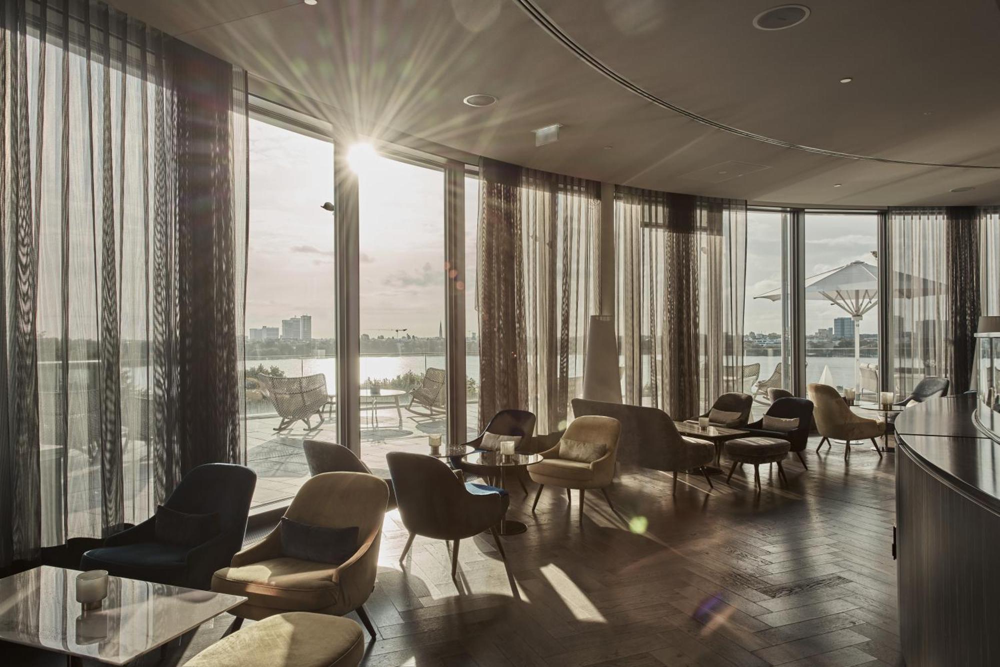 丰特奈酒店 汉堡 外观 照片 The Sky Bar
